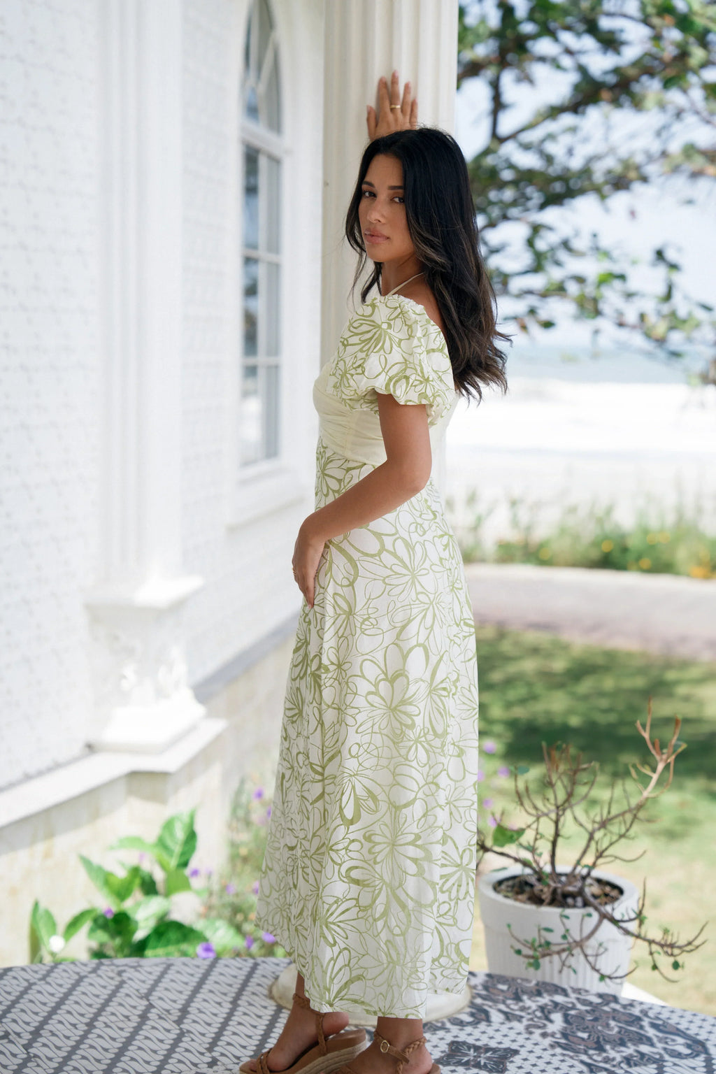 Blanca Contrast Olive Green Midi Dress