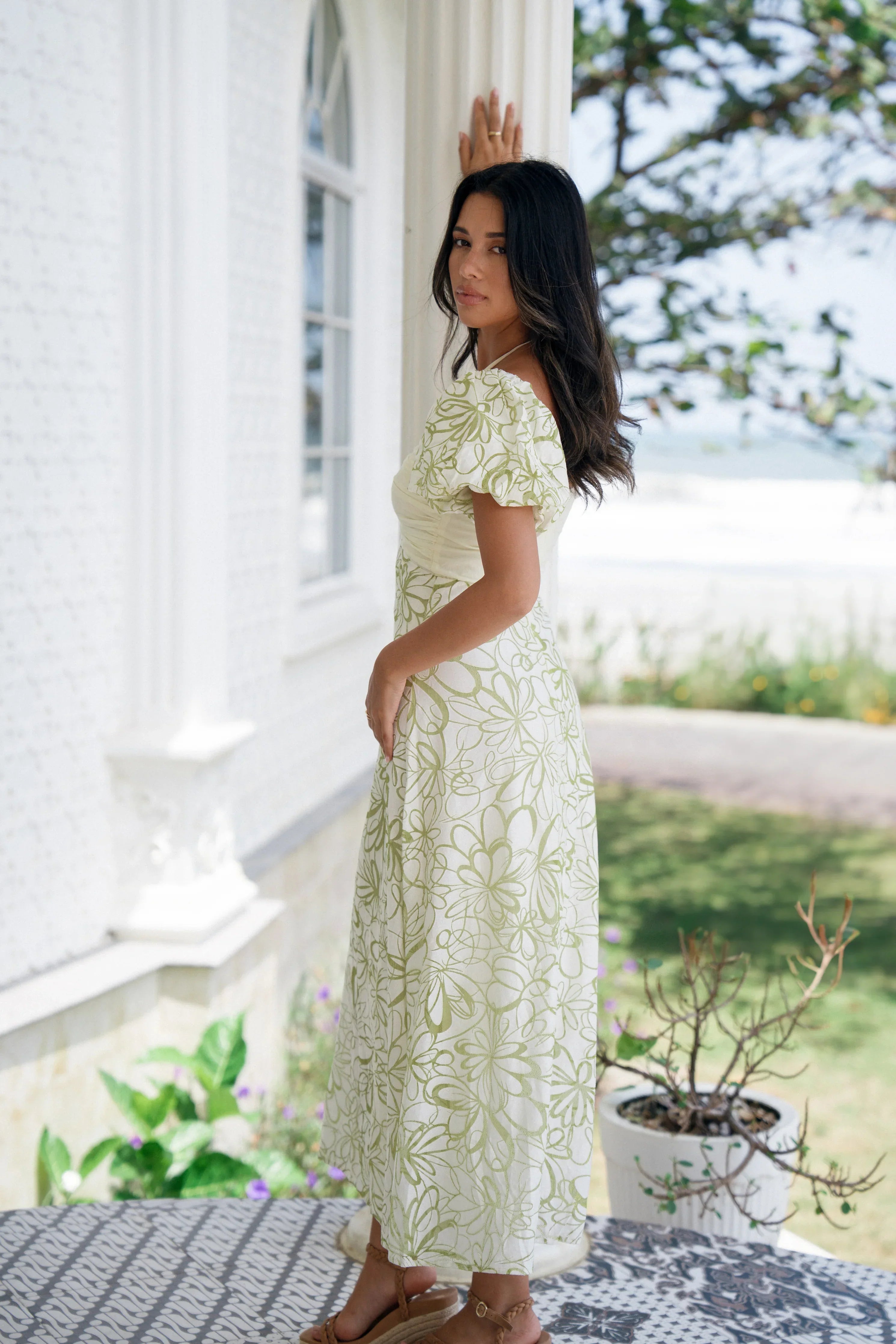 Blanca Contrast Olive Green Midi Dress