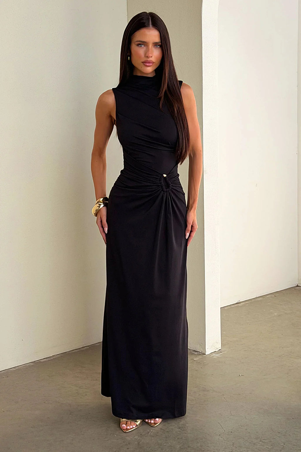 Amaris Mock Neck Maxi Dress - Black