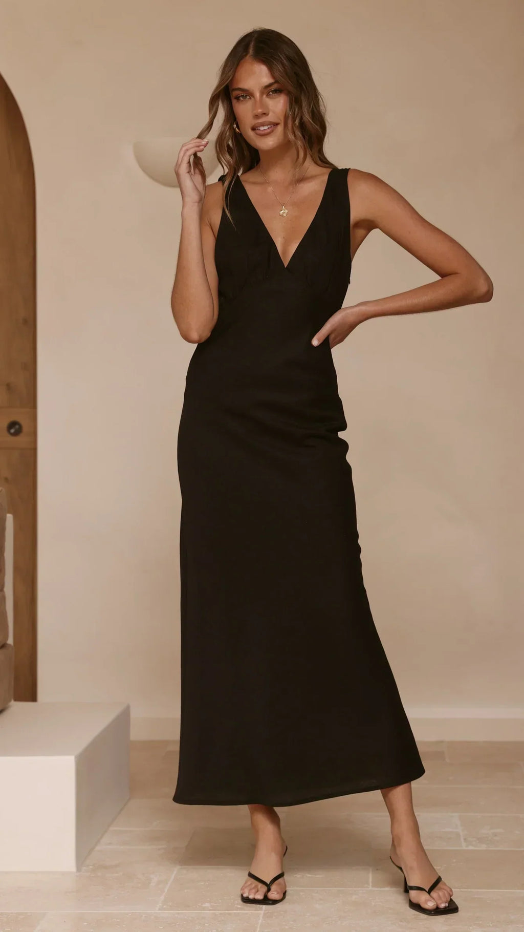 Sammie Linen Maxi Dress - Black