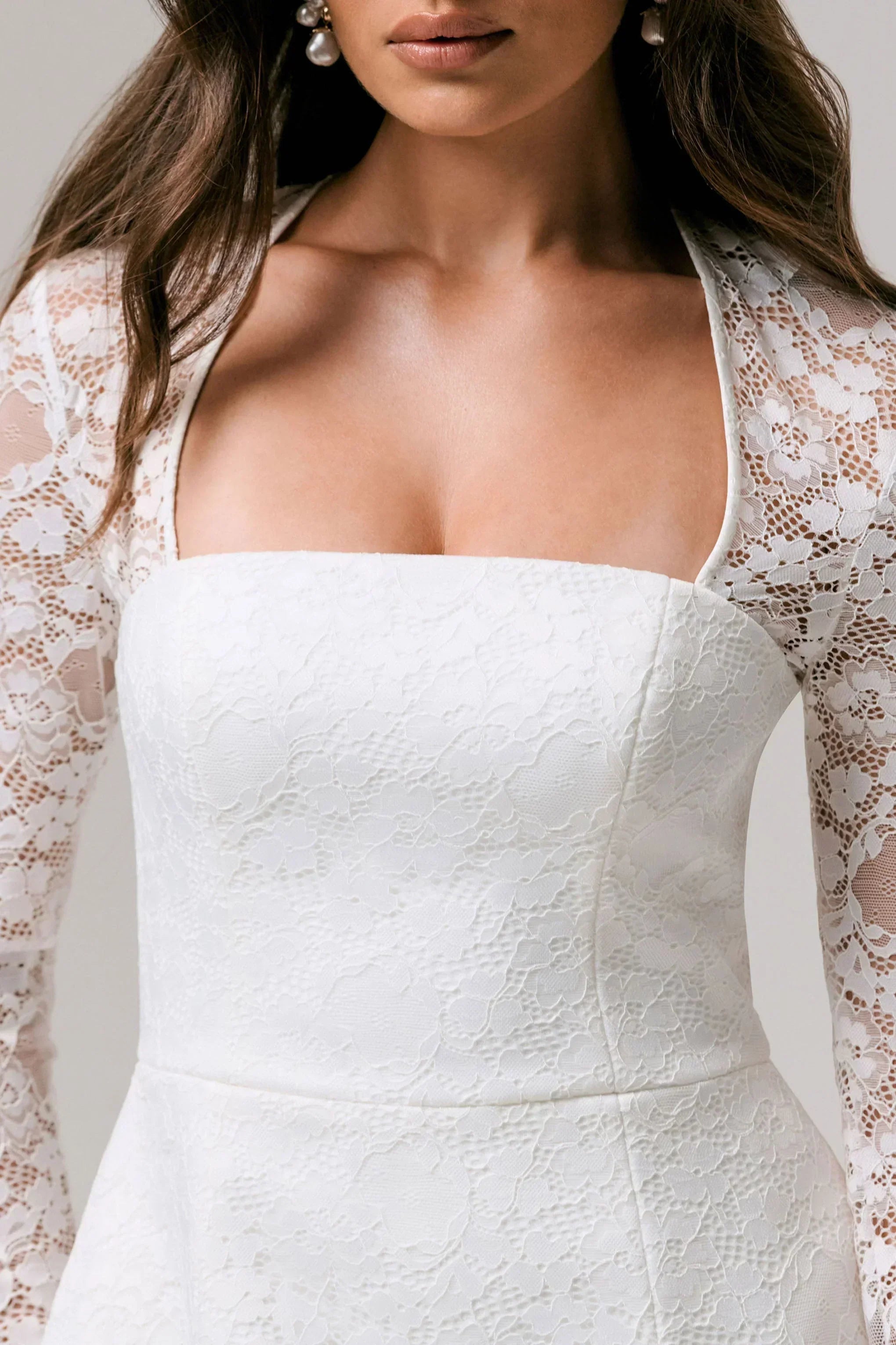Bijou | White Square-Neck Lace Long-Sleeve Mini Dress