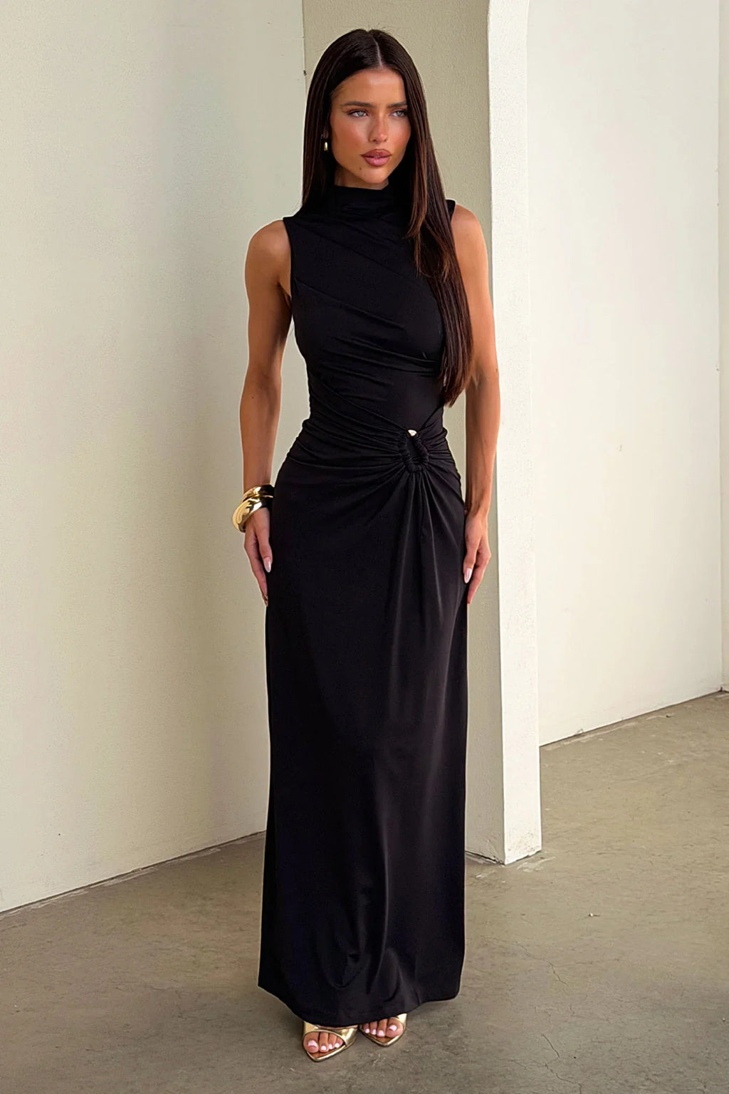 Amaris Mock Neck Maxi Dress - Black