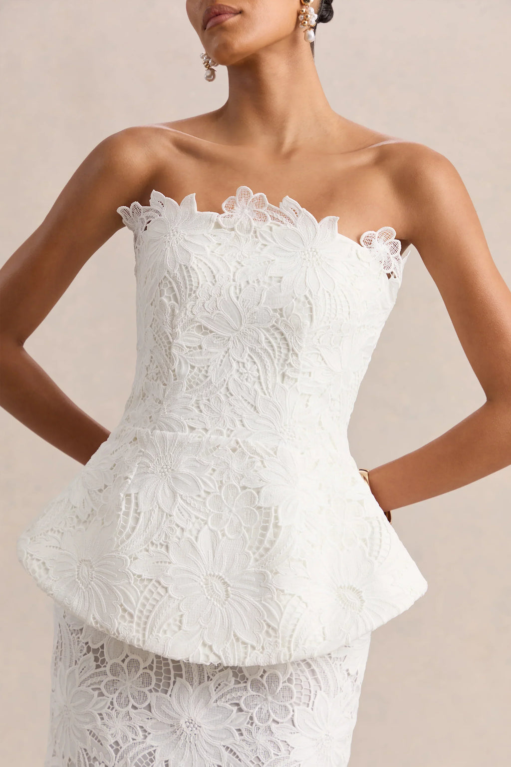 Delvine | White Lace Bandeau Corset Maxi Dress