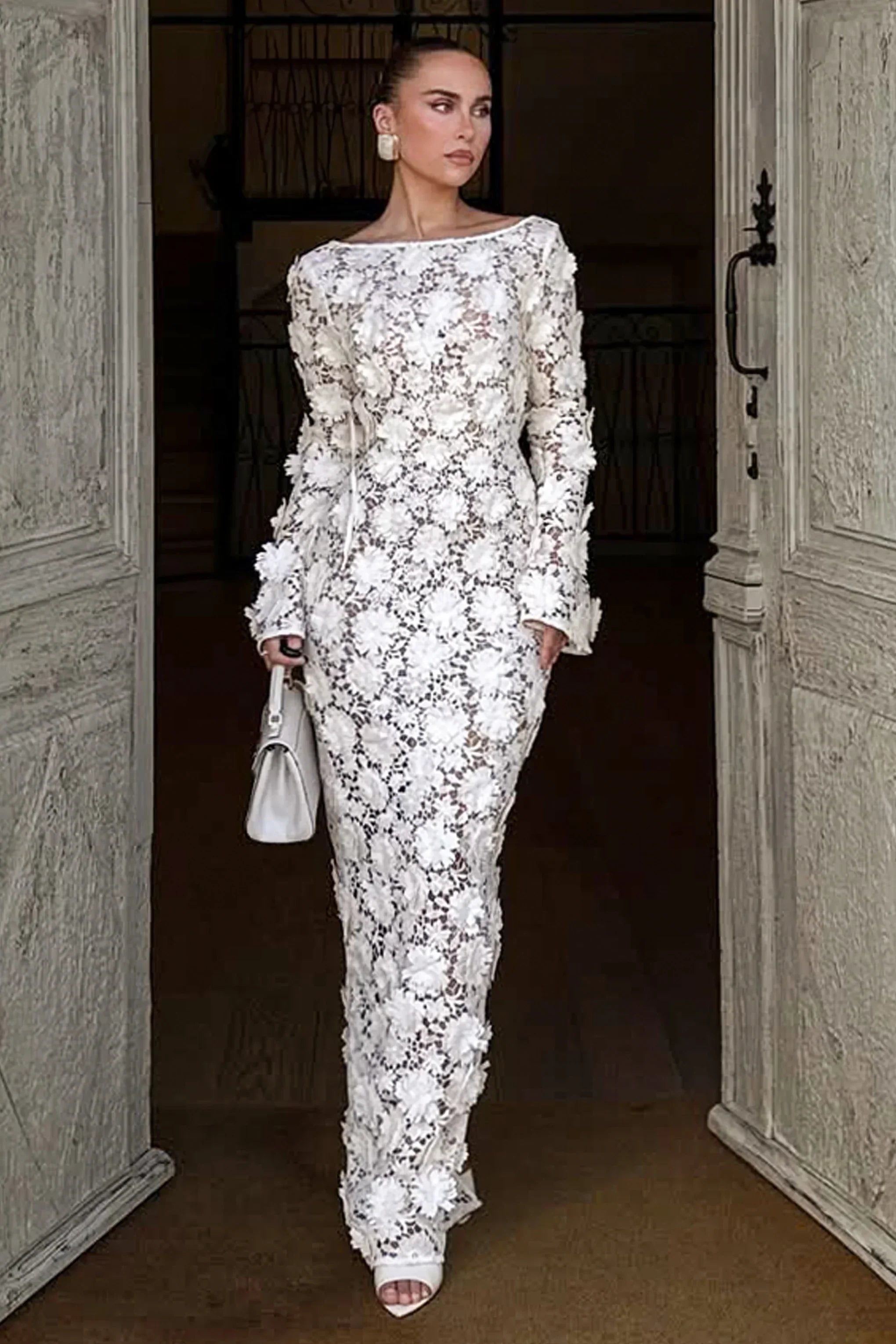 Viper | Cream Lace Long-Sleeve Maxi Dress