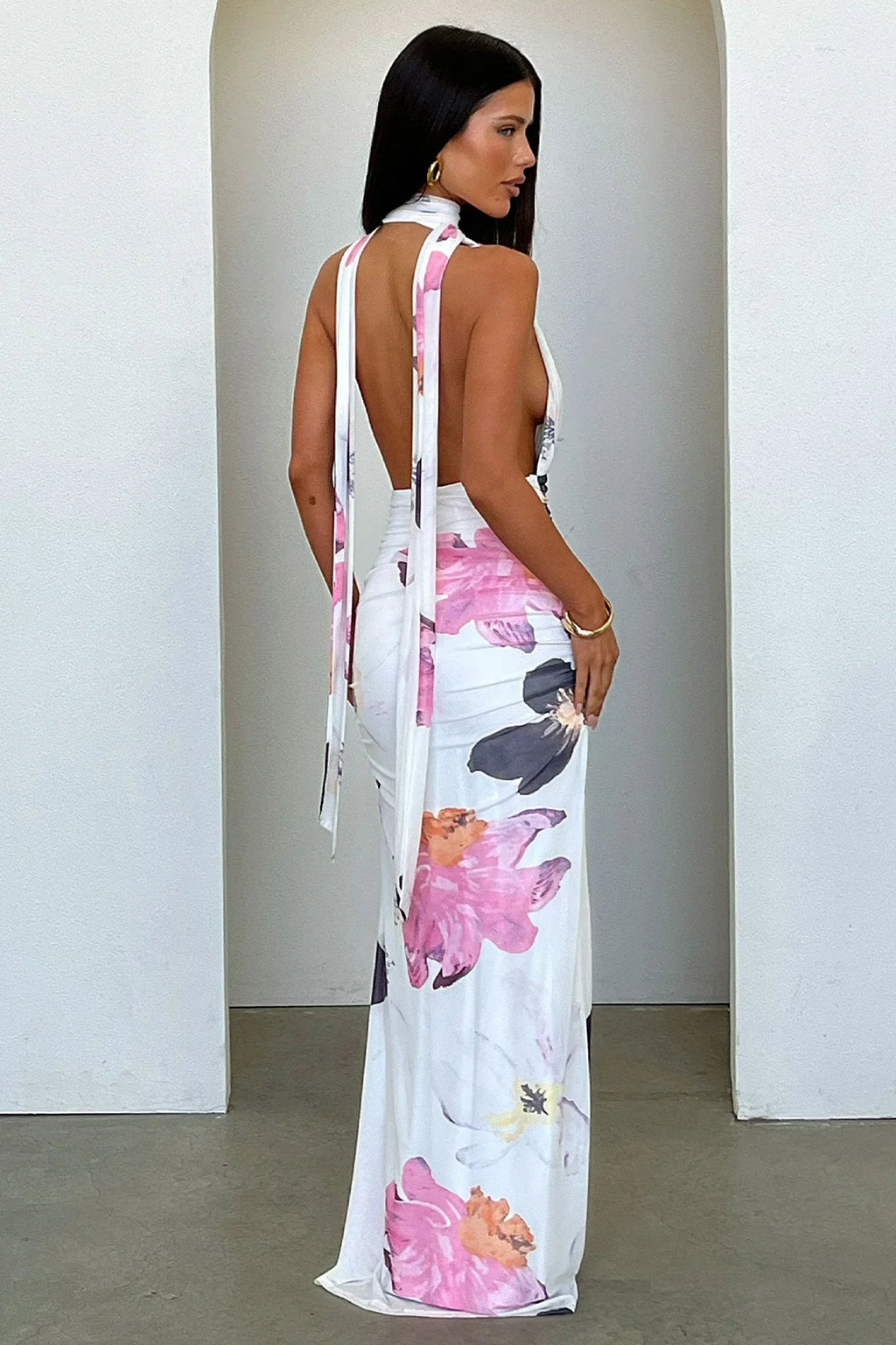 Aven Halter Neck Maxi Dress - White Floral