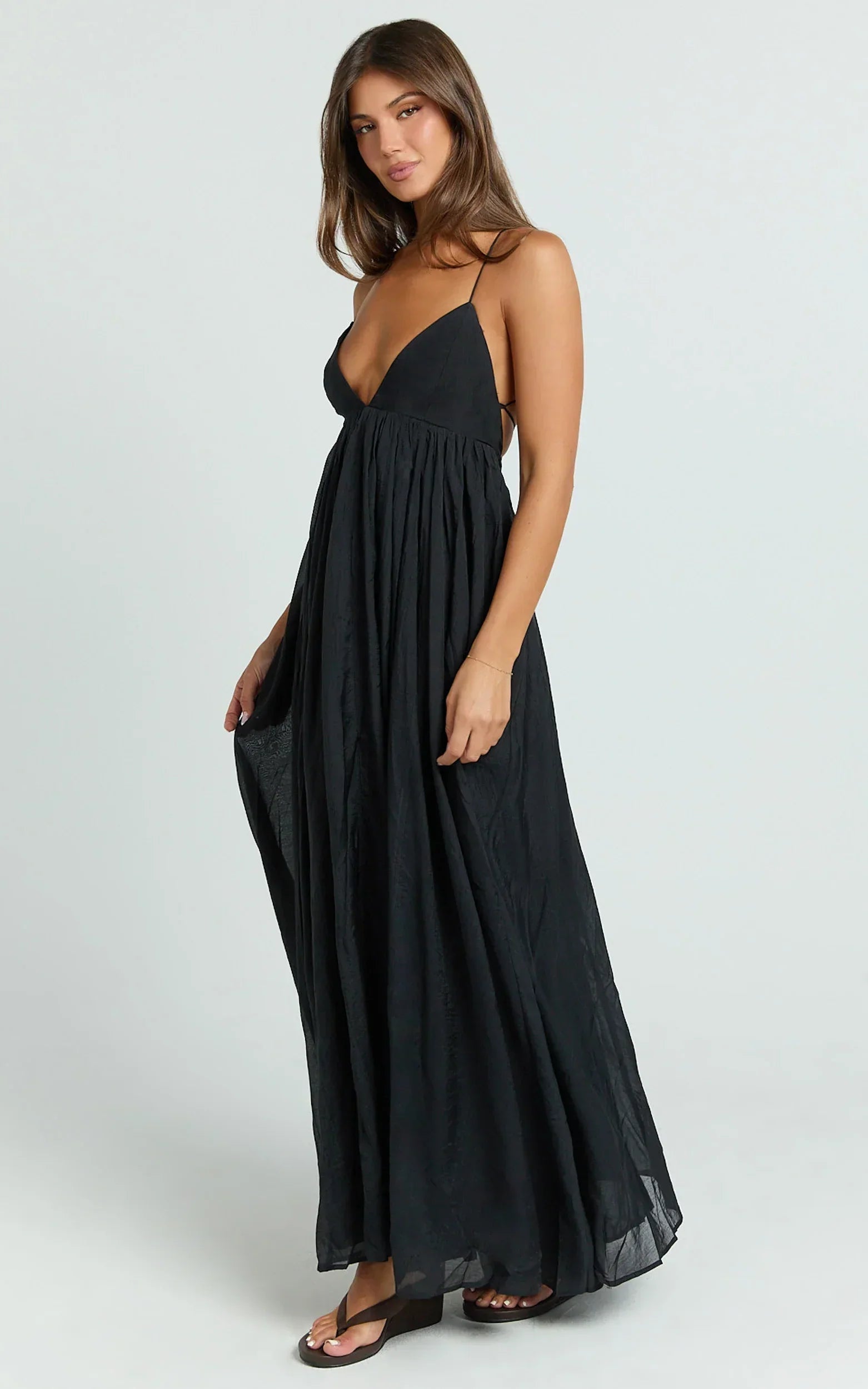 Kourtney Maxi Dress - Plunge V Neck Fit And Flare Dress In Black