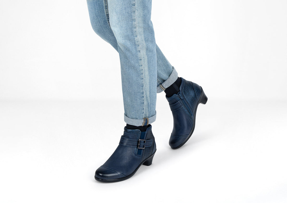 Emma - Navy