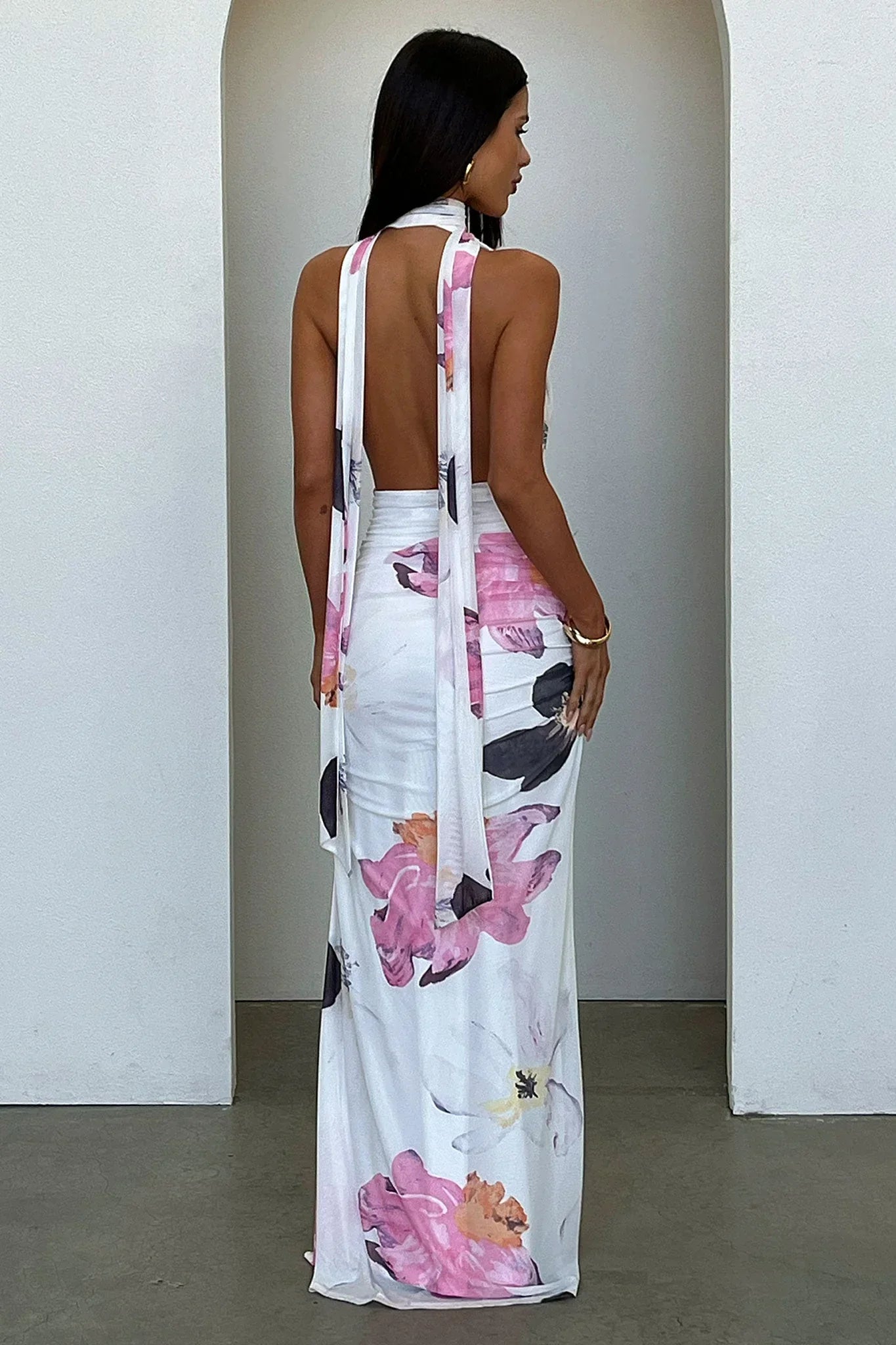 Aven Halter Neck Maxi Dress - White Floral