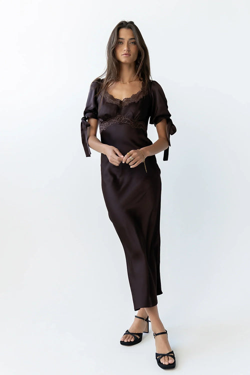 Amanda Lace Trim Maxi Dress In Brown