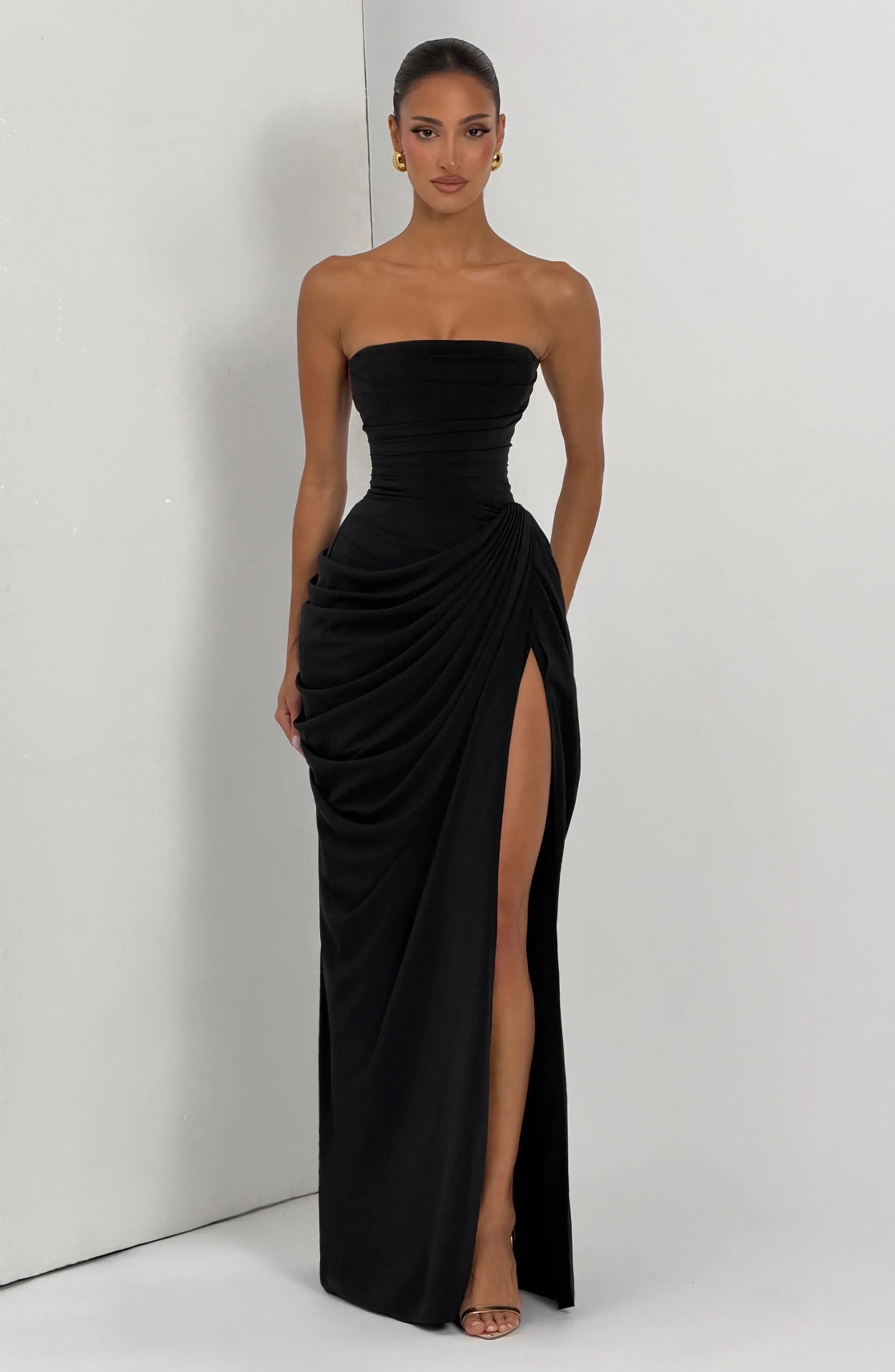 Cyra Maxi Dress - Black
